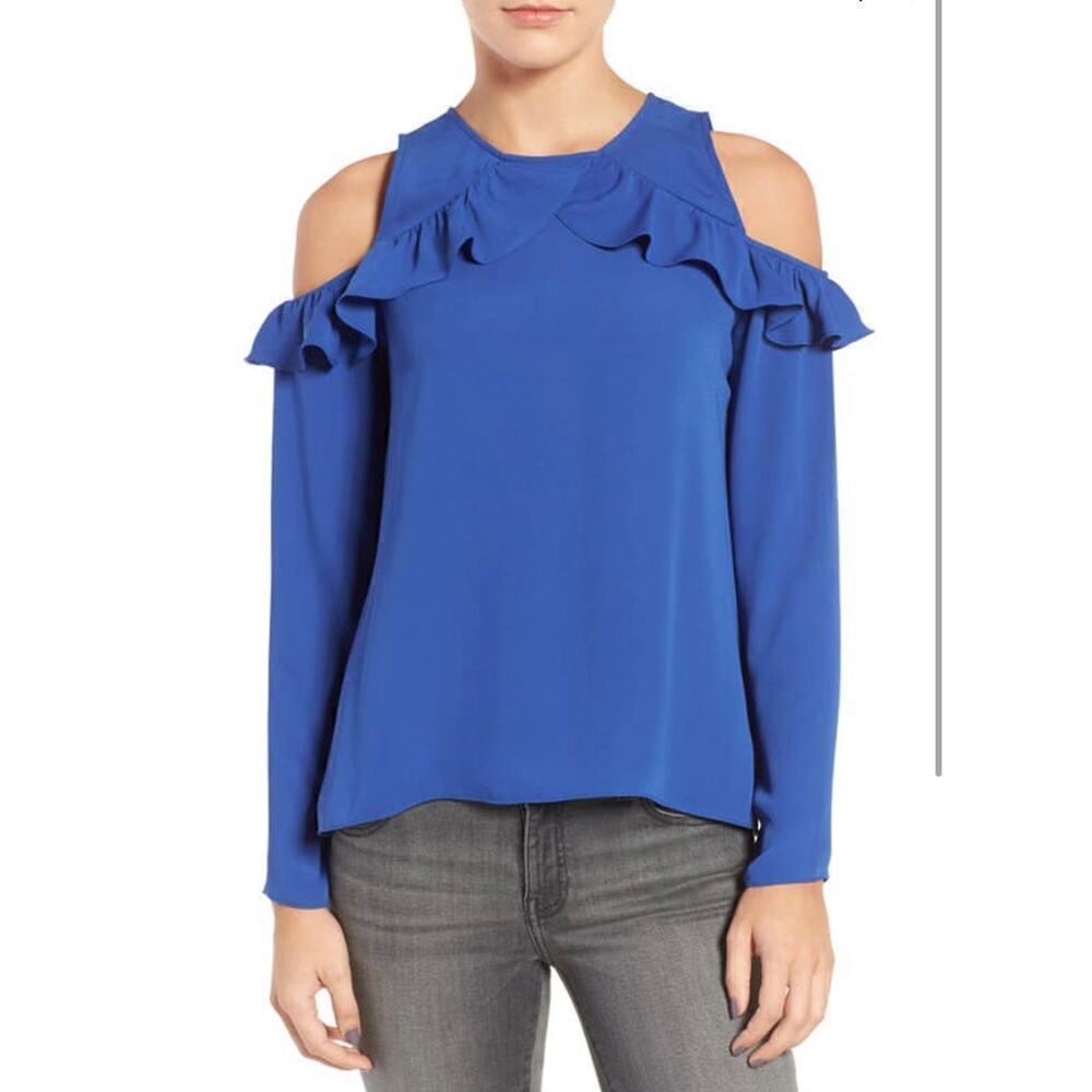 TROUVE Ruffle Cold Shoulder Top In Blue Marine size XS